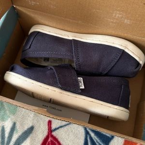TOMS TODDLER SHOES